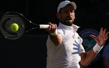 Djokovic tuyên bố không giải nghệ sau trận thua sốc Sinner ở Wimbledon