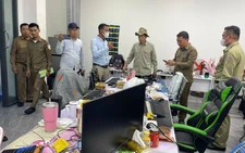 Nhiều địa phương ở Campuchia đồng loạt truy quét các trung tâm lừa đảo trực tuyến