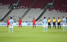 Giải U23 Đông Nam Á dành một phút tưởng niệm các nạn nhân bị lật tàu ở Quảng Ninh