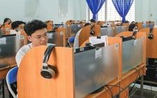 Hai trường đại học cung cấp công cụ quy đổi nhanh điểm V-SAT sang điểm thi tốt nghiệp THPT