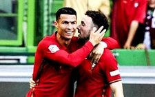 Cristiano Ronaldo gây xúc động với lời tiễn biệt Diogo Jota