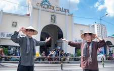Nam vương quốc tế người Thái mê bánh mì, có thể ăn 2 tô bún bò