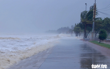 Typhoon Kajiki kills 8 in Vietnam and Thailand, with warnings of more flooding to come
