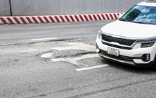 Ho Chi Minh City to launch emergency repairs on Nguyen Van Linh intersection after major road damage