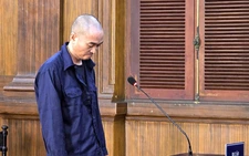 Chinese man gets 2.5 years for theft on Vietnam flight