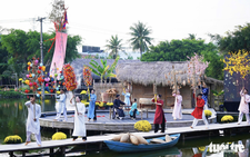 Local, int’l visitors captivated by traditional Tet festival in Vietnam’s Khanh Hoa