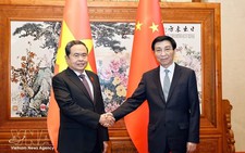 Vietnam, China to boost legislative, people-to-people exchanges