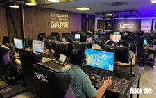 Some Hanoi gaming cafes defy 10:00 pm closing rule
