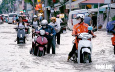 Ho Chi Minh City needs comprehensive solutions to tackle flooding: experts