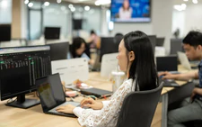 Easing interest rates in Vietnam: Boosting stock market, reducing pressure on banks