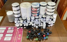 2 Da Nang residents turn in 261 illegal firecrackers to police