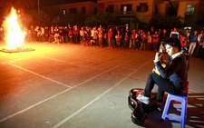 Vietnamese returns home through music