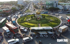 Highways congested as millions return to Ho Chi Minh City after Tet holiday