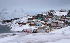 In show of support, Canada, France open consulates in Greenland