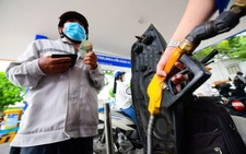 Vietnam makes 3rd fuel price change in 3 days, 5th since Middle East tensions