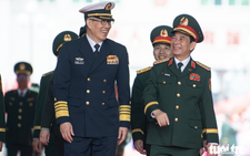 Vietnam’s General Phan Van Giang chairs welcome ceremony for Chinese defense minister