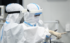 Vietnam health ministry advises public not to panic about new COVID-19 variant