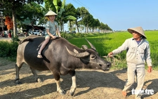 Breakfast @ Tuoi Tre News — March 30