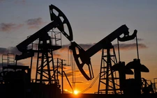 Oil jumps more than 7% to above $102 ahead of US blockade on Iran