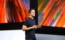 Apple turns to hardware veteran Ternus as CEO to succeed Cook in AI age