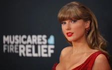 Taylor Swift files to trademark her voice, likeness to ward off AI deepfakes