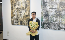 Thai artist spends 2 weeks creating portraits of Vietnamese painter Bui Xuan Phai