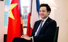French consul general encourages Vietnamese public to engage more with digital finance, assets