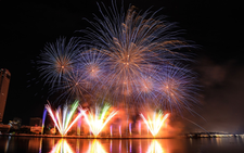 Da Nang ignites as Japan, Italy face off in fireworks showdown themed ‘Culture’