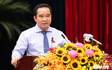 Ho Chi Minh City leader urges more effective 2-tiered administration, citizen-centered governance