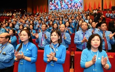 Vietnam labor federation backs workweek of 40-44 hours, extended National Day break