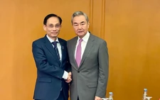 Vietnam seeks to be featured country in China's trade promotion initiative