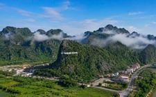Int’l visitors to Vietnam’s Phong Nha-Ke Bang to be exempt from border declaration procedures