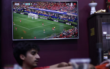 In soccer-crazy Brazil, streaming upstart pulls World Cup viewers from TV to YouTube
