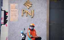 24 funds exit Vietnam’s PNJ stock as retail investors step in