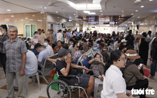 Why do crowds keep flocking to Ho Chi Minh City’s major hospitals?