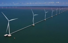 Removing bottlenecks crucial to offshore wind power development: insiders
