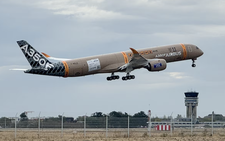 Airbus flies A350F freighter in challenge to Boeing