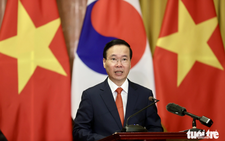South Korean president says will ramp up aid to Vietnam