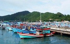 Vietnamese fisherman killed by lightning strike at sea