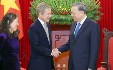 Vietnam will continue creating favorable conditions for foreign investors: Party General Secretary To Lam
