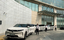 Property firm rents 1,000 VinFast EVs for green tourism in Da Nang