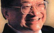 Kim Dung 80 tuổi: Vẫn 