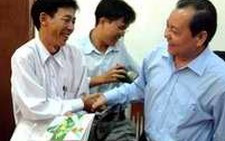 Giải quyết chính sách lao động cho nhóm công nhân tố cáo tiêu cực
