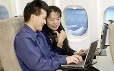 Hàng không châu Á cung cấp dịch vụ Internet trên máy bay