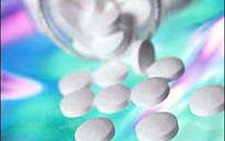 Dùng aspirin và ibuprofen quá liều làm tăng nguy cơ ung thư vú