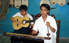 Người thầy giáo mù và ngôi trường 