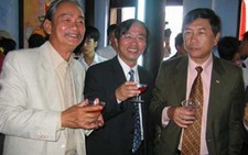 62 năm một phòng tranh