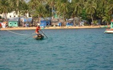 Đi mò ngọc trai