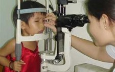 Ứng dụng laser điều trị ung thư võng mạc