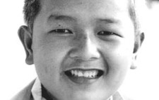 Tìm kiếm thân nhân